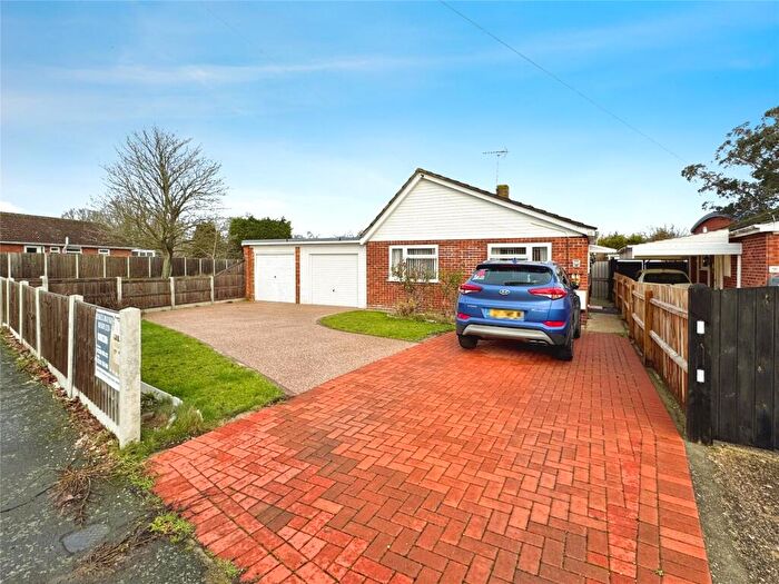2 Bedroom Bungalow For Sale In Gorse Lane, Clacton-on-Sea, Essex, CO15