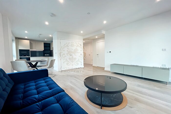 1 Bedroom Apartment To Rent In Hawker House, N4