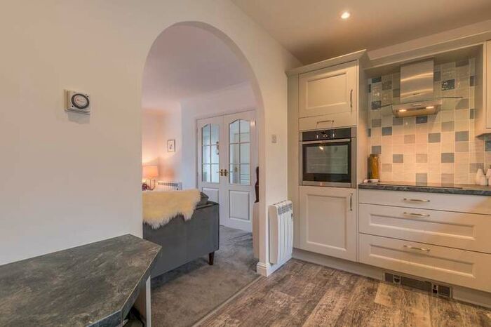 2 Bedroom Detached Bungalow For Sale In 10 The Ashes, Milnthorpe, LA7