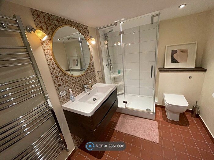 2 Bedroom Flat To Rent In Blackmans Yard, London, E2