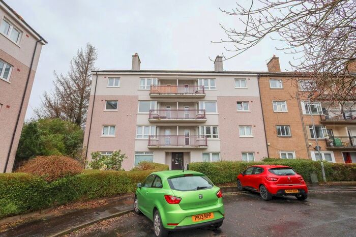 2 Bedroom Flat To Rent In Banchory Avenue, Glasgow, G43