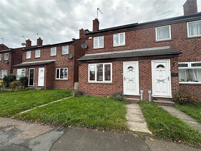 2 Bedroom Semi Detached House For Sale In New Millgate, Selby, YO8