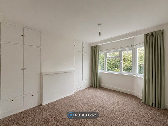 4 Bedroom Terraced House To Rent In Markmanor Avenue, London, E17
