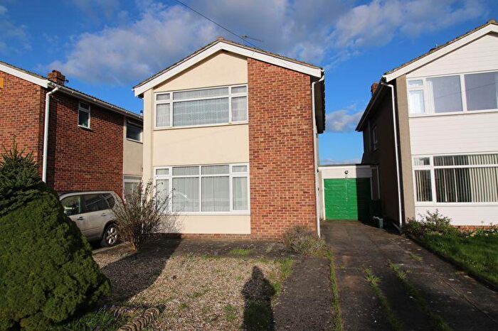 3 Bedroom Semi-Detached House To Rent In Park Road, Congresbury, BS49