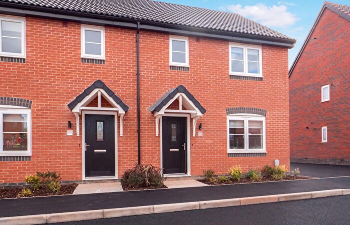 3 Bedroom Semi Detached House To Rent In Bluebell Way, Shepshed, Loughborough, LE12