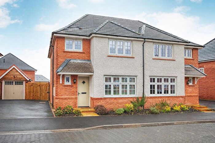 3 Bedroom Semi Detached House For Sale In Snowdrop Road, Mickleover, Derby, DE3