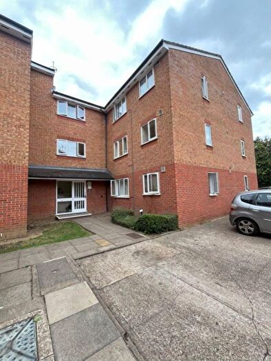 2 Bedroom Terraced House To Rent In Streamside Close, London, N9