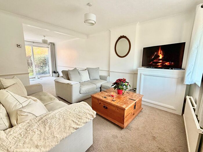 2 Bedroom Property To Rent In Chawston Close, St. Neots, PE19