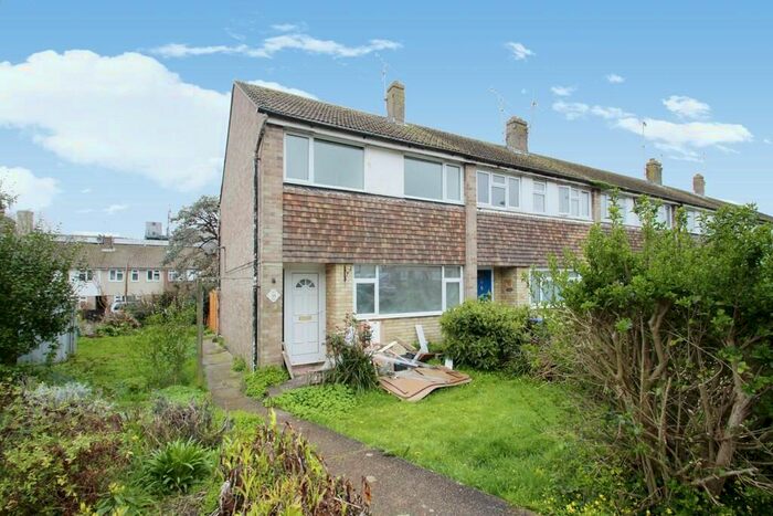 3 Bedroom Terraced House To Rent In Mendip Road, Worthing, BN13