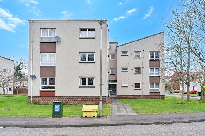 2 Bedroom Flat For Sale In Howden Hall Court, EH16