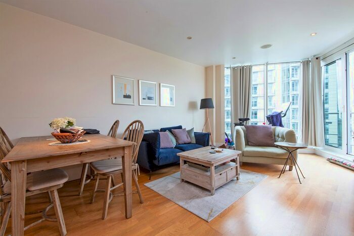 2 Bedroom Flat To Rent In Juniper Drive, London, SW18