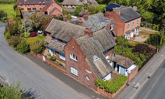 4 Bedroom Semi-Detached House For Sale In Tamworth Road, Sawley, NG10