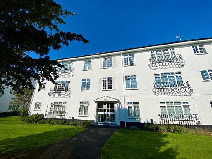 1 Bedroom Flat To Rent In St. Botolphs Road, Worthing, BN11