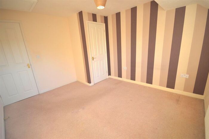 2 Bedroom End Of Terrace House To Rent In St. Pancras Close, Dinnington, S25