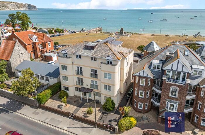 3 Bedroom Flat To Rent In Rempstone Road, Swanage, BH19