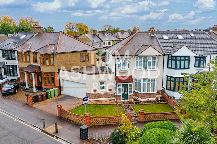 3 Bedroom Semi-detached House For Sale In Westrow Drive, Leftley Estate, Barking, IG11