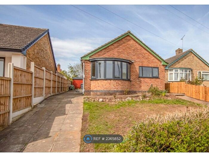 2 Bedroom Bungalow To Rent In Laburnum Crescent, Derby, DE22