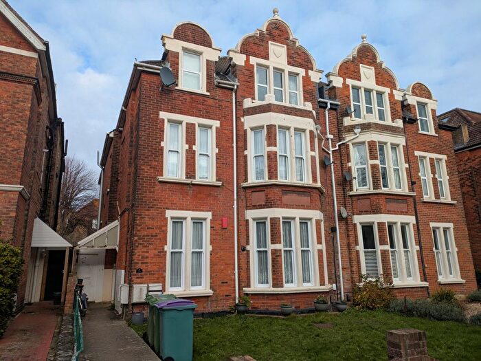 2 Bedroom Flat To Rent In Bouverie Road West, Folkestone, Kent, CT20