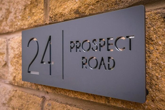 3 Bedroom Semi-Detached House For Sale In Prospect Road, Longwood, Huddersfield, HD3