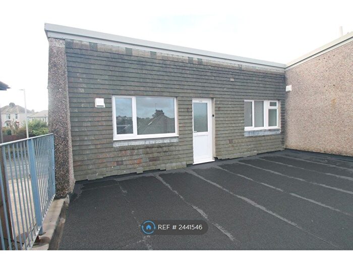2 Bedroom Flat To Rent In Eggbuckland Road, Plymouth, PL3