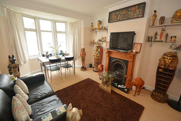 2 Bedroom Duplex For Sale In Westwood Avenue, Harrow, HA2