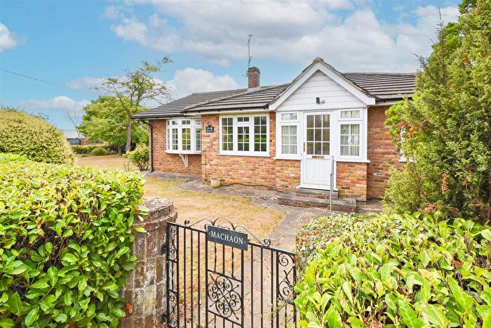 4 Bedroom Detached Bungalow For Sale In Swallows Cross, Brentwood, CM15