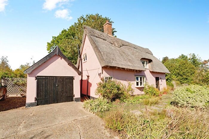 3 Bedroom Character Property For Sale In Valley Lane, Buxhall, Stowmarket, IP14