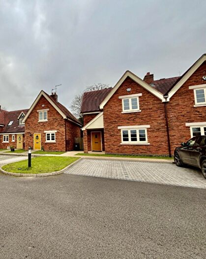 3 Bedroom Semi-Detached House To Rent In St. Cassians Way, DY10