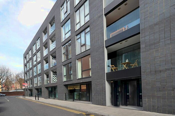 3 Bedroom Flat To Rent In Westland Place, Old Street, London, N1