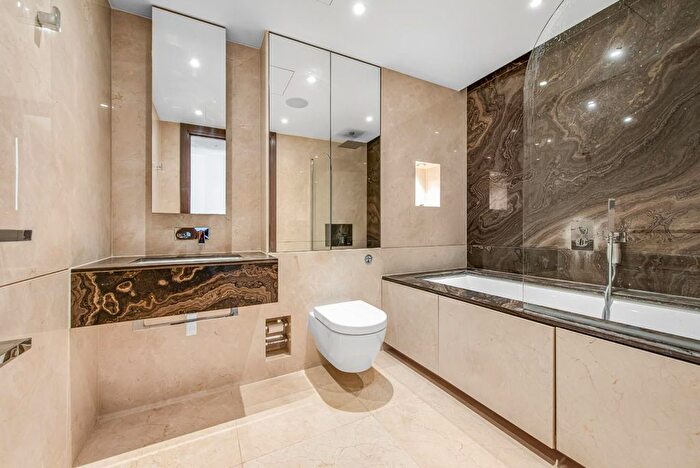 1 Bedroom Flat For Sale In Chelsea Creek Tower, Chelsea Creek, Fulham, SW6