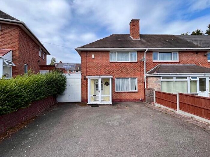 2 Bedroom House To Rent In Longmeadow Crescent, Birmingham, B34