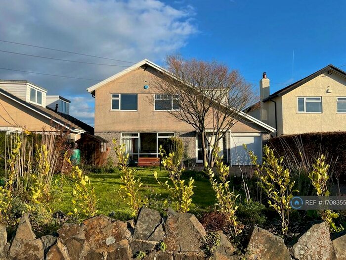 4 Bedroom Detached House To Rent In Cefn Bychan, Cardiff, CF15