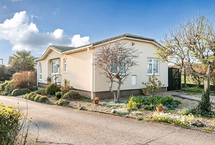 2 Bedroom Parking For Sale In Charlton Common, Bristol, BS10