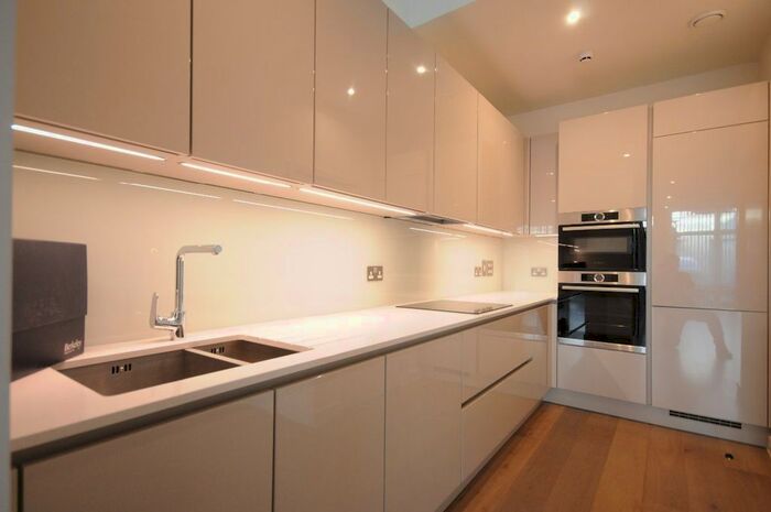 4 Bedroom Terraced House To Rent In Armstrong Close, London, SE3