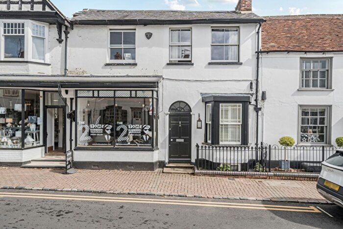 2 Bedroom Terraced House For Sale In High Street, Wargrave, Reading, Berkshire, RG10