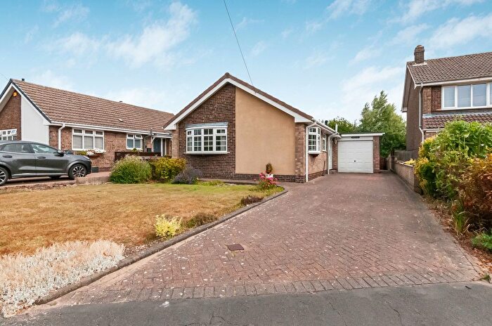 2 Bedroom Bungalow For Sale In Potterdale Drive, Little Weighton, East Riding Of Yorkshire, HU20