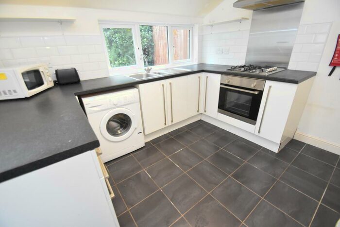 4 Bedroom House To Rent In Llanishen Street, Heath, Cardiff, CF14