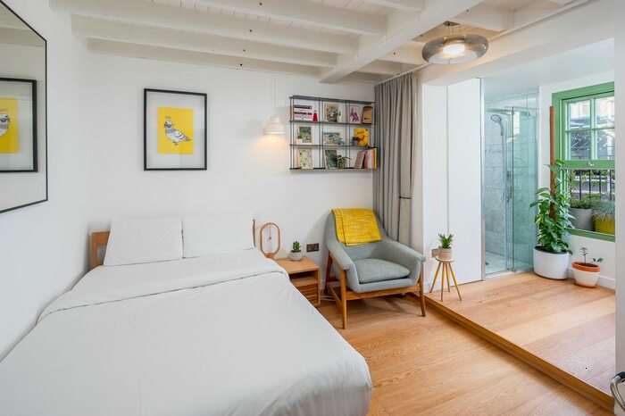 Studio To Rent In ML - Euston St, London NW1