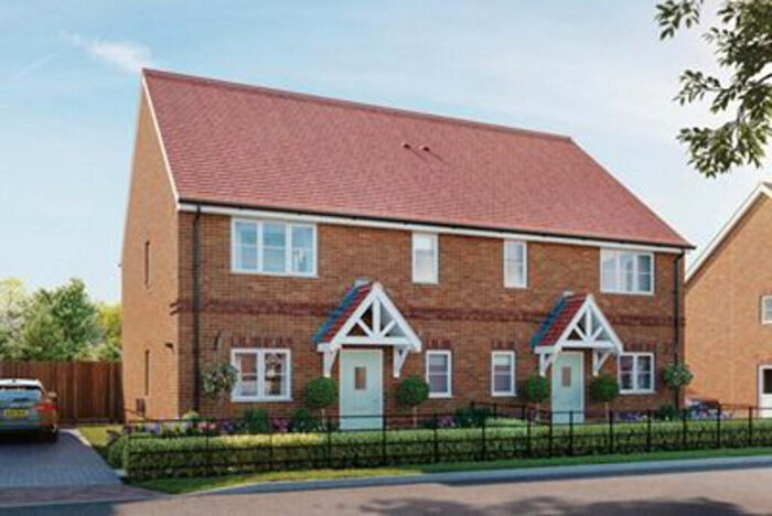 3 Bedroom Semi Detached House For Sale In Hale Road, Benson, OX10