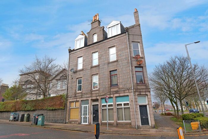 1 Bedroom Flat To Rent In Rosemount Place, Aberdeen, AB25