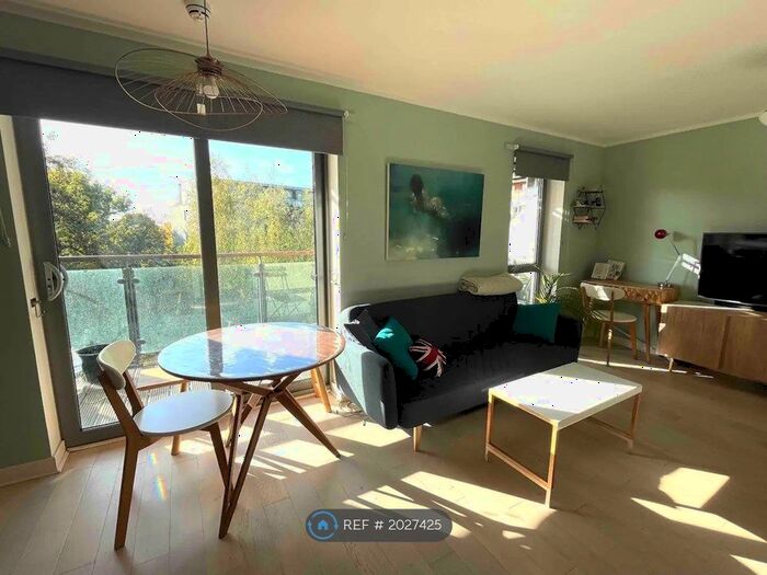 1 Bedroom Flat To Rent In Streatham Place, London, SW2