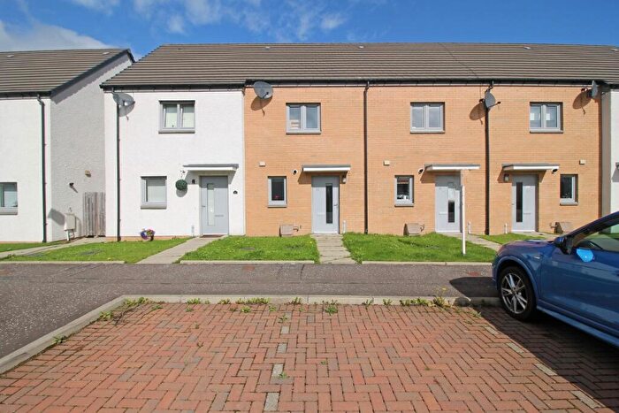 2 Bedroom Terraced House To Rent In Huntly Crescent, Raploch, Stirling, FK8