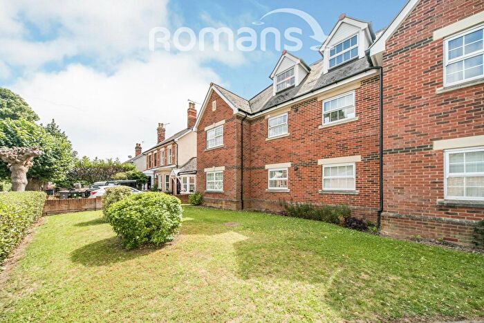 2 Bedroom Apartment To Rent In Armour Road, RG31