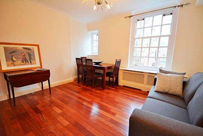 1 Bedroom Flat To Rent In Erasmus Street, Westminster, SW1P