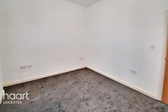 2 Bedroom Apartment For Sale In Bowling Green Street, Leicester, LE1