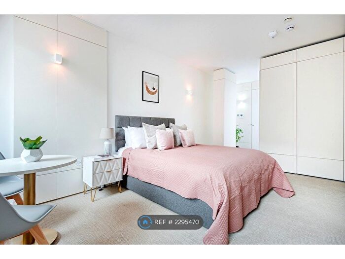 Studio To Rent In Hounslow, Hounslow, TW3