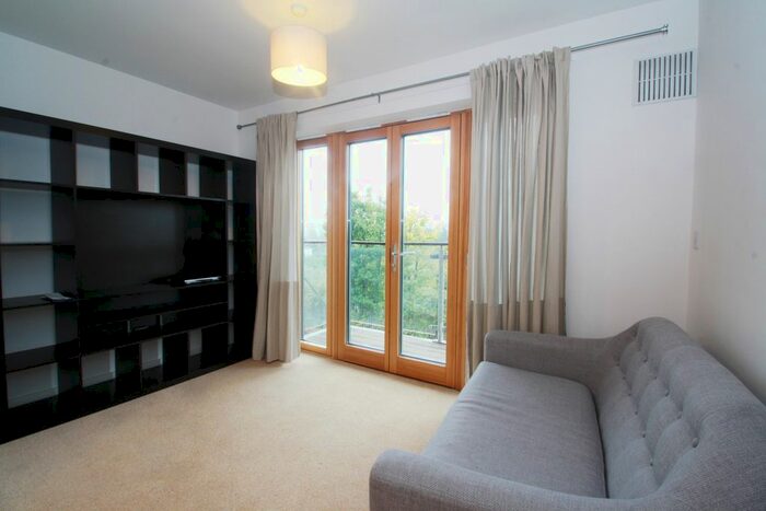 1 Bedroom Flat To Rent In Ainsworth Court, Plough Close, Kensal Green, NW10