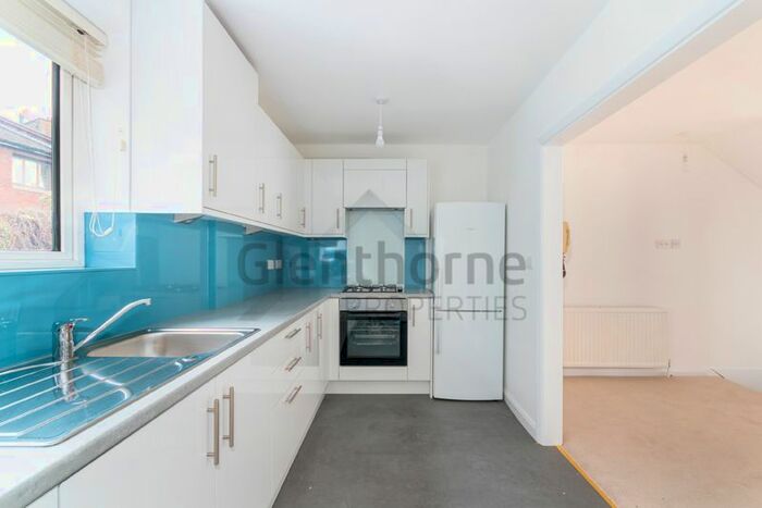 2 Bedroom Maisonette To Rent In Child's Street, Earls Court, SW5