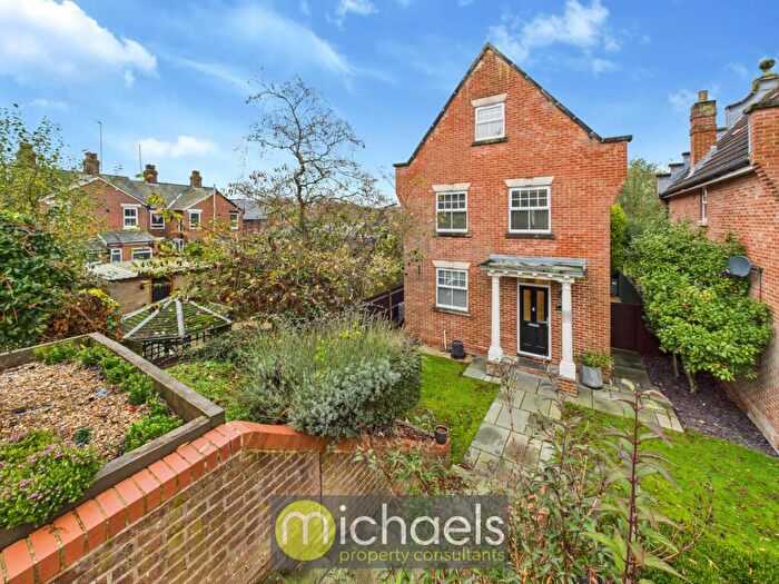 5 Bedroom Detached House For Sale In Bays Drive, Halstead, CO9