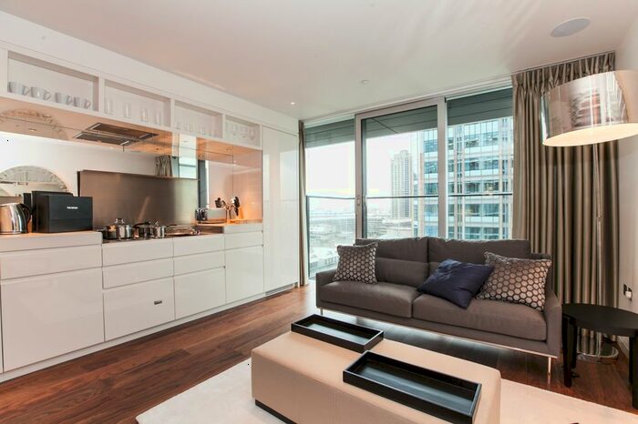 Studio To Rent In The Heron, Moorgate, London, EC2Y